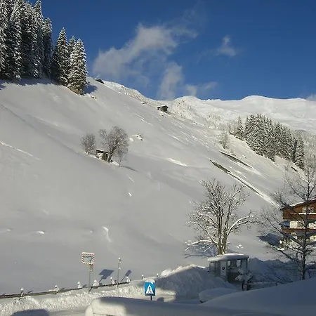 Gaestehaus Alpenland