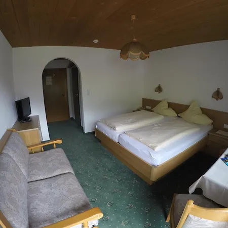 Gastehaus Alpenland 3*